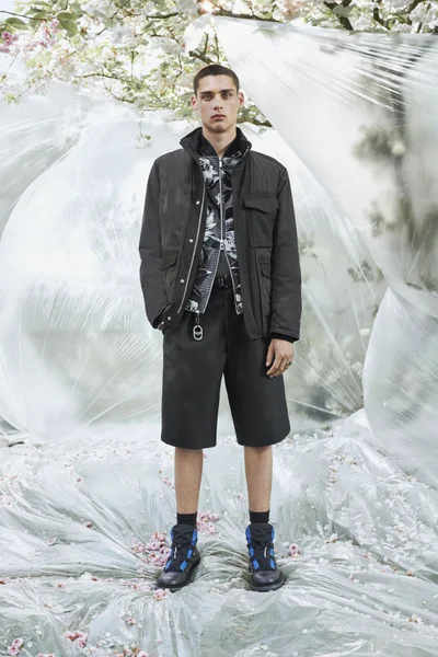 Look 2